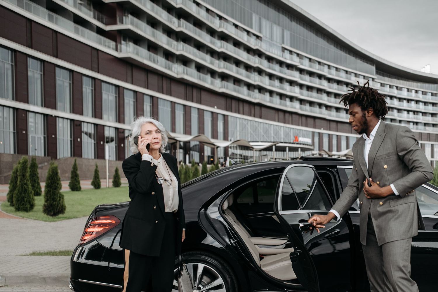 Hourly & As-Directed Chauffeur Hire in Toronto